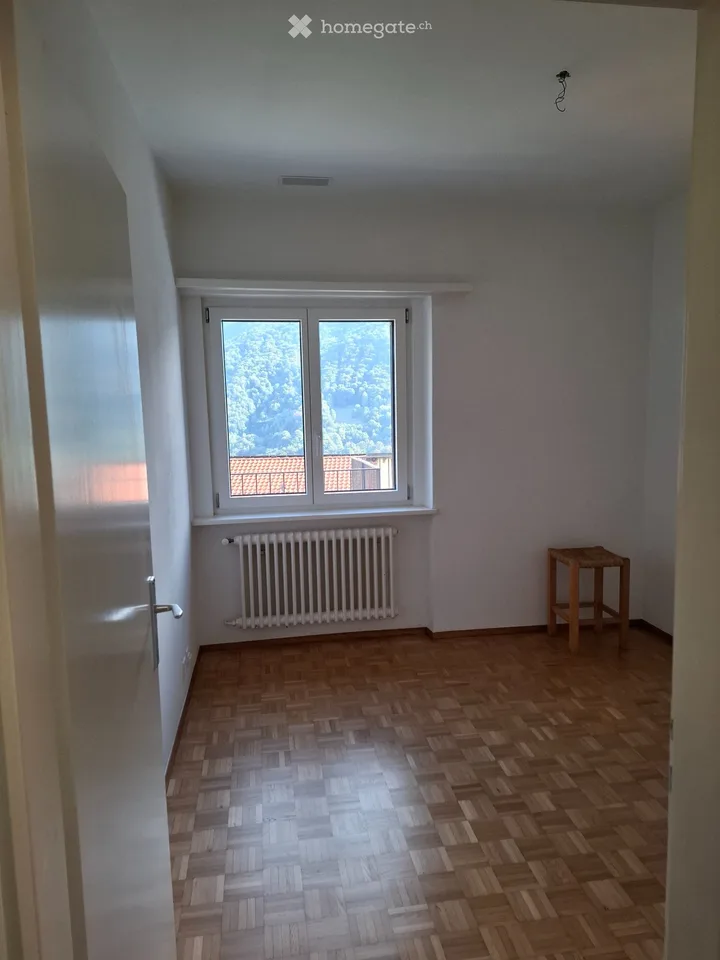 Einfamilienhaus Minergie mit Garten und Grotte in Insone – Foto 9 von 13