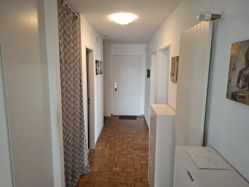 Grosszügige 4-Zimmerwohnung – Foto 4 von 10