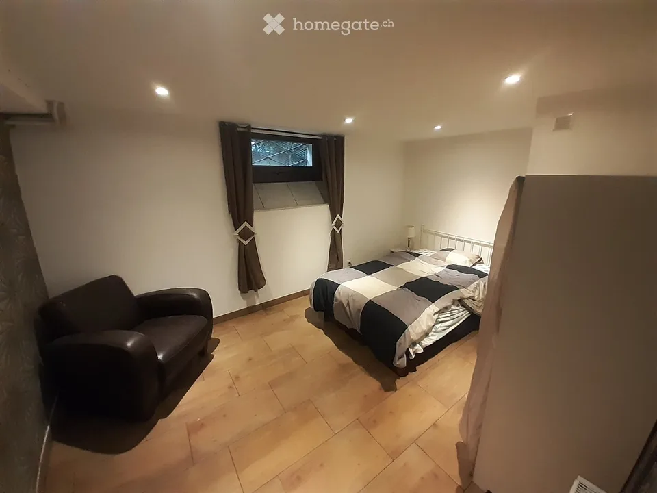 Lage Wohnung im Souterrain – Foto 5 von 5