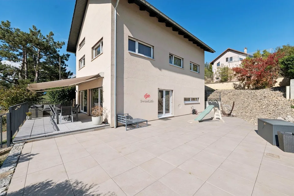 Casa unifamiliare 5.5 locali con grande terrazza e garage doppio – foto 10 di 10