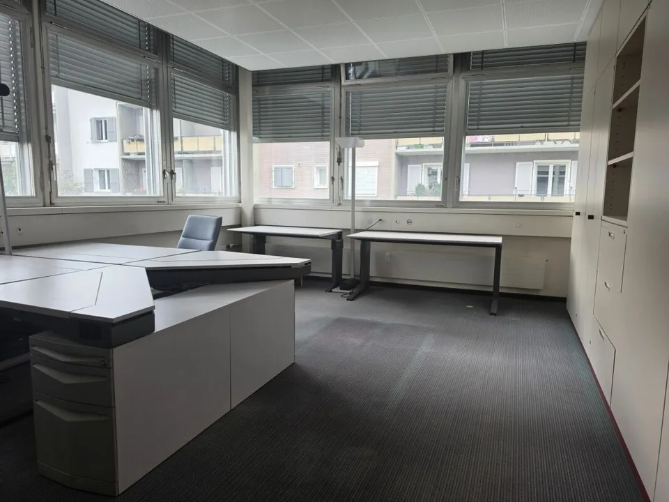 Spazio per le vostre idee di business a Nidau - uffici flessibili da 12 a 40 m² – foto 7 di 10