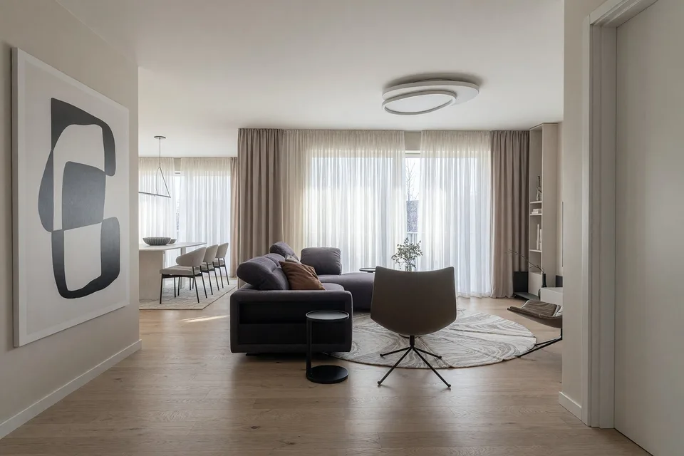 Nouveau bâtiment à Effretikon : appartement 4,5 pièces avec dressing, buanderie et terrasse – photo 4 sur 8