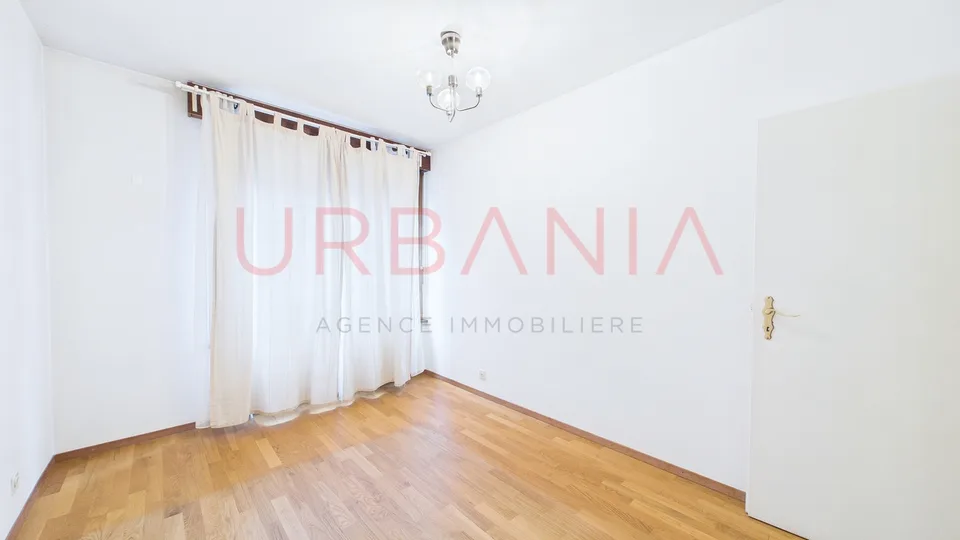Exclusivité appartement à rénover au coeur des Eaux-Vives – Foto 11 von 13