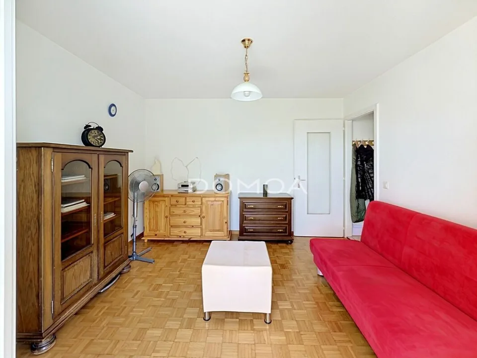 Schöne 2,5-Zimmer-Wohnung im 3. Stock – Foto 3 von 10
