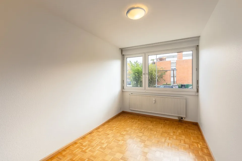 Helle 4-Zimmer-Wohnung im Erdgeschoss (HP) in Reinach BL – sofort verfügbar – Foto 7 von 11