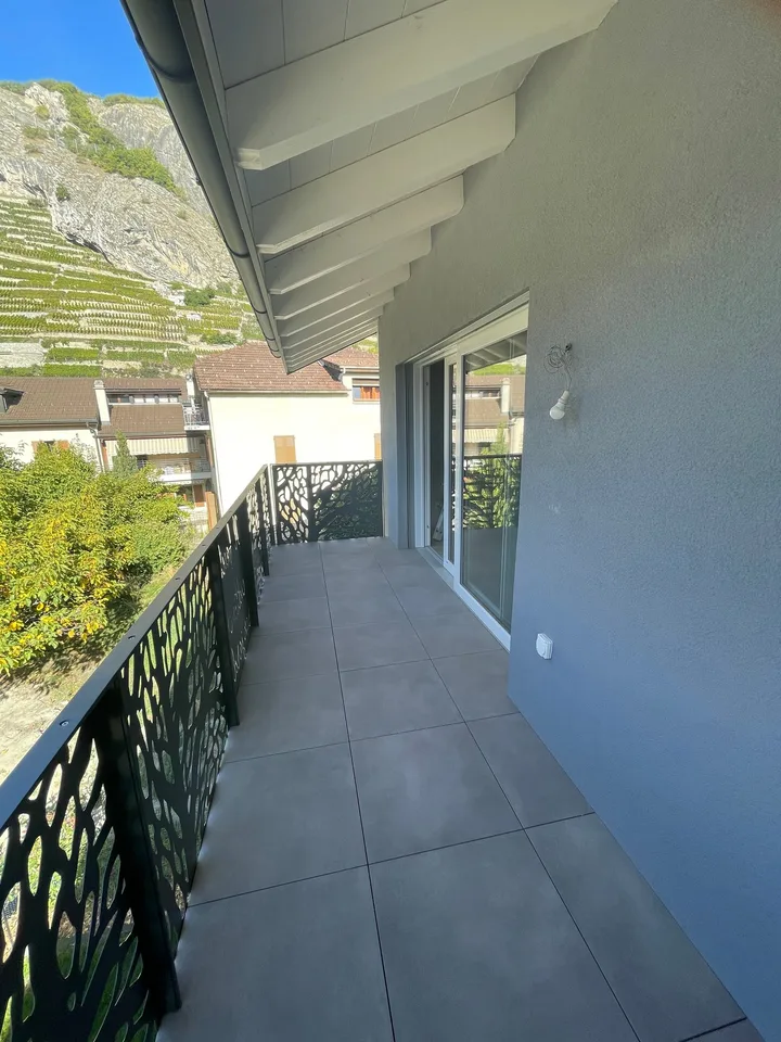 SUPERBA 3.5 LOCALI NUOVO CON BALCONE E PARCO INTERNO COMPRESO - POSIZIONE IDEALE A ARDON – foto 3 di 18
