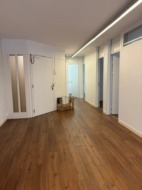 Gewerbefläche im Zürcher Seefeld mit 9 Einzelbüros – Foto 4 von 13