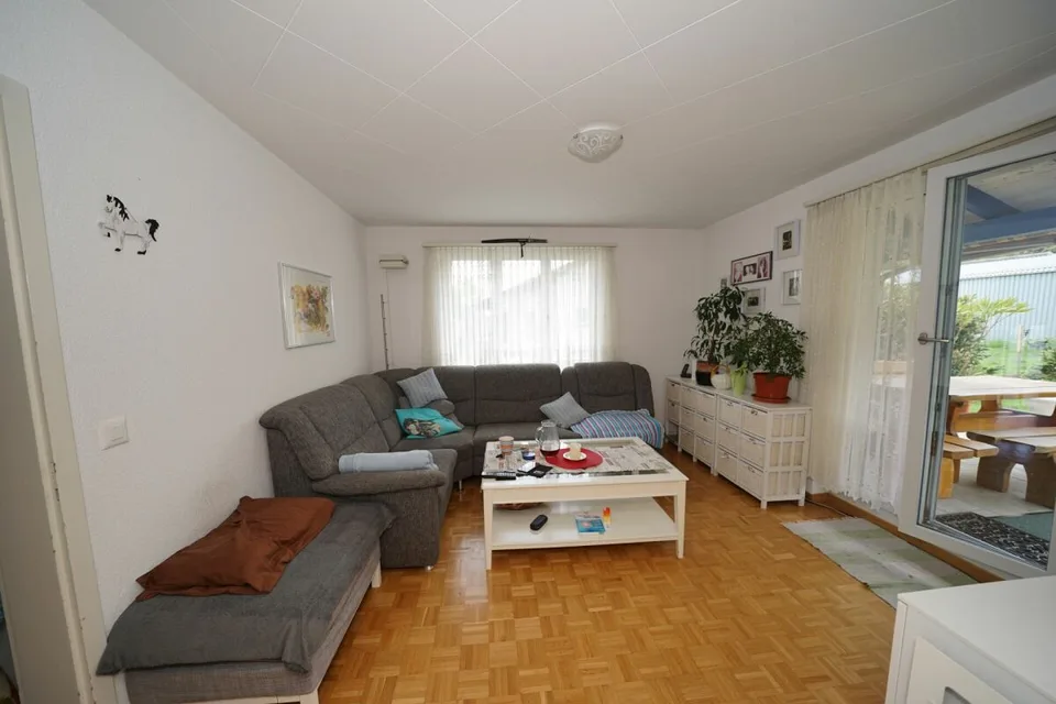 Affascinante casa unifamiliare di 4,5 stanze con giardino di 500m2 – foto 8 di 17