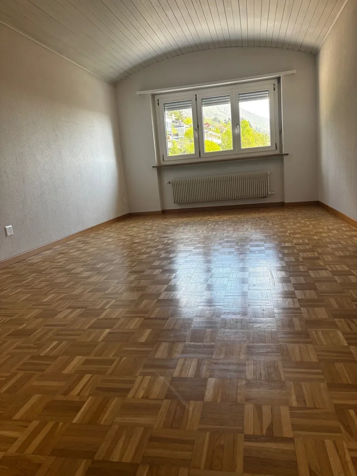 Appartement en duplex de 3,5 pièces avec vue panoramique à Biel – photo 13 sur 13