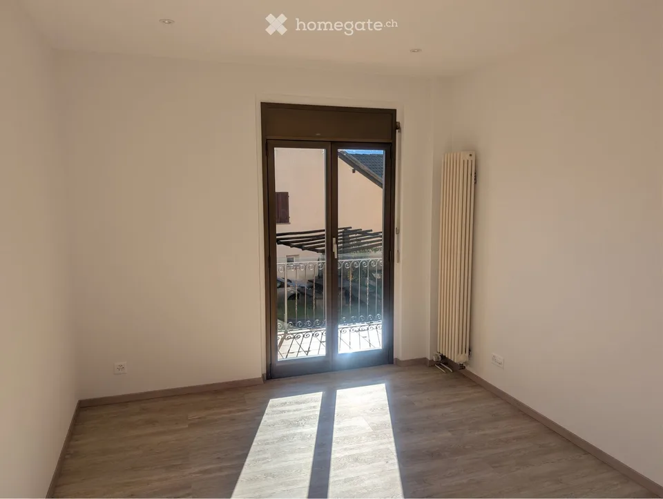 Gemütliche 2-Zimmer-Wohnung im Herzen von Minusio CHF 990 – Foto 4 von 5