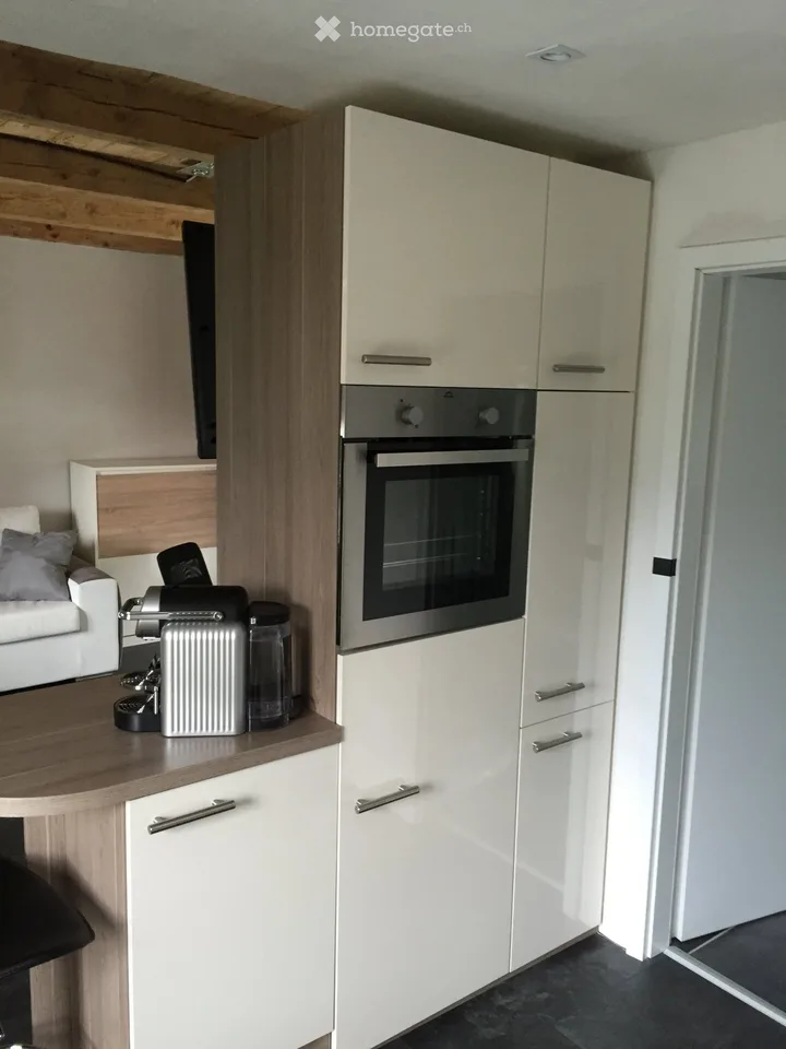 Möblierte 2.5z. Wohnung zu Vermieten – Foto 3 von 5