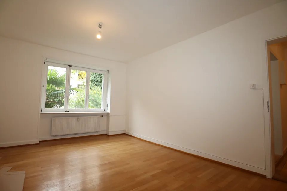 Moderne 2-Zimmerwohnung mit moderner Küche – Foto 3 von 7