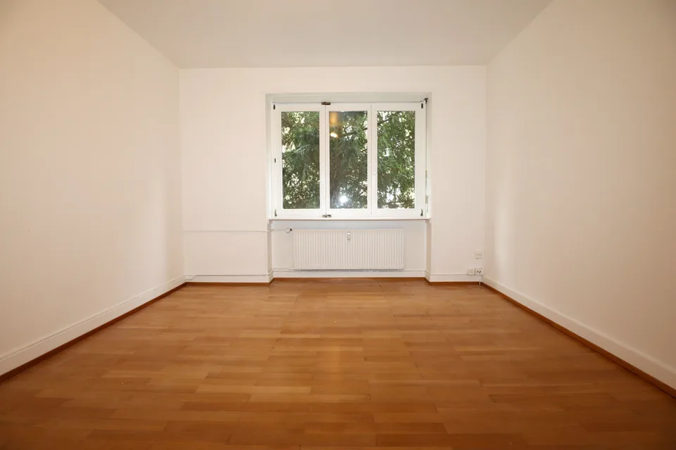 Moderne 2-Zimmerwohnung mit moderner Küche – Foto 2 von 7