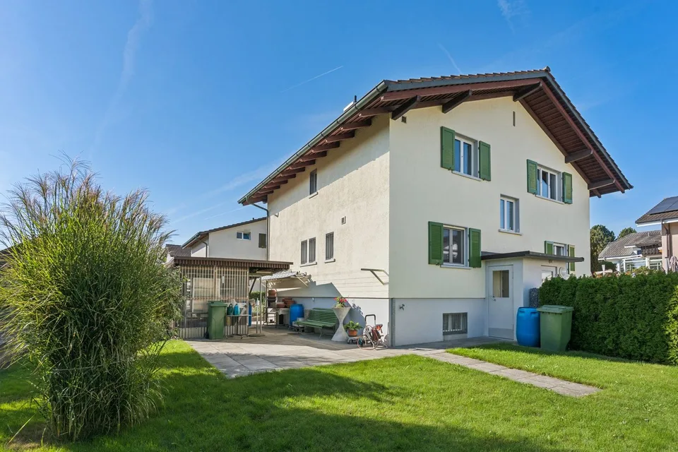 7.5 Zimmer Einfamilienhaus in Rothenburg – Foto 2 von 9