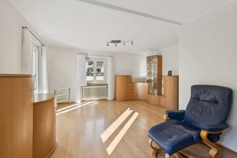 7.5 Zimmer Einfamilienhaus in Rothenburg – Foto 5 von 9