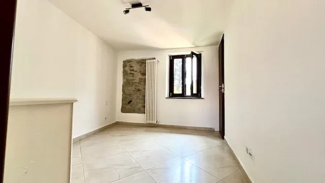 4 Zimmer Einfamilienhaus in Agra – Foto 13 von 18