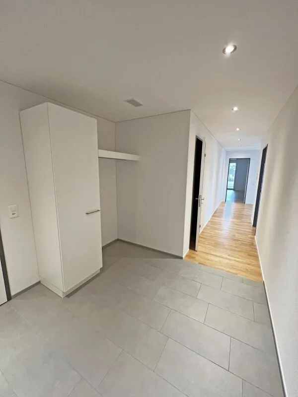 Affascinante appartamento di 3.5 locali con ampio balcone e vista sul verde. – foto 6 di 13