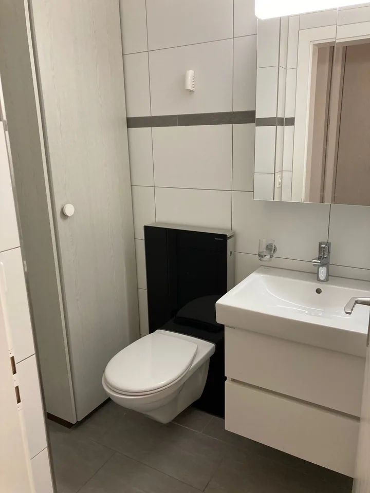 An ruhiger, schöner Lage vermieten wir – Foto 11 von 14
