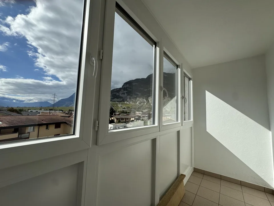 Angenehme 3,5 Zimmer renoviert in Ardon – Foto 3 von 8