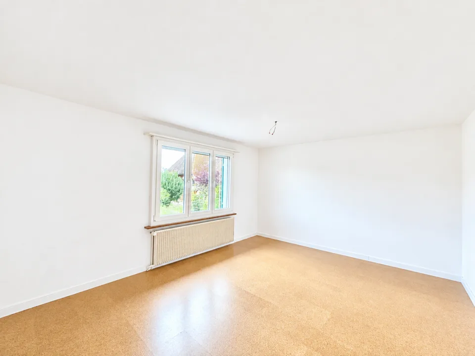 Double semi-detached house in Bettenhausen with development potential & PV system! – photo 4 of 13
