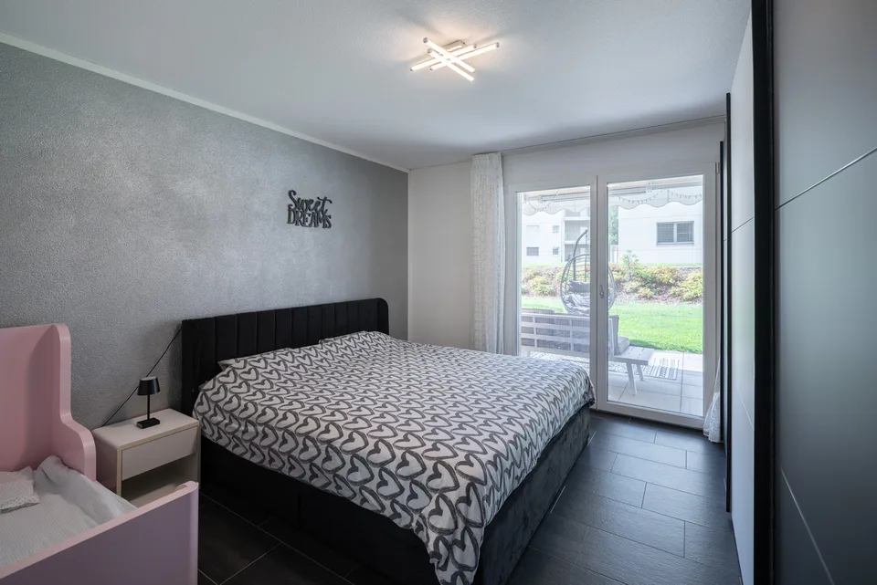 Modern living with private garden - attractive 4.5-room apartment – photo 7 of 13