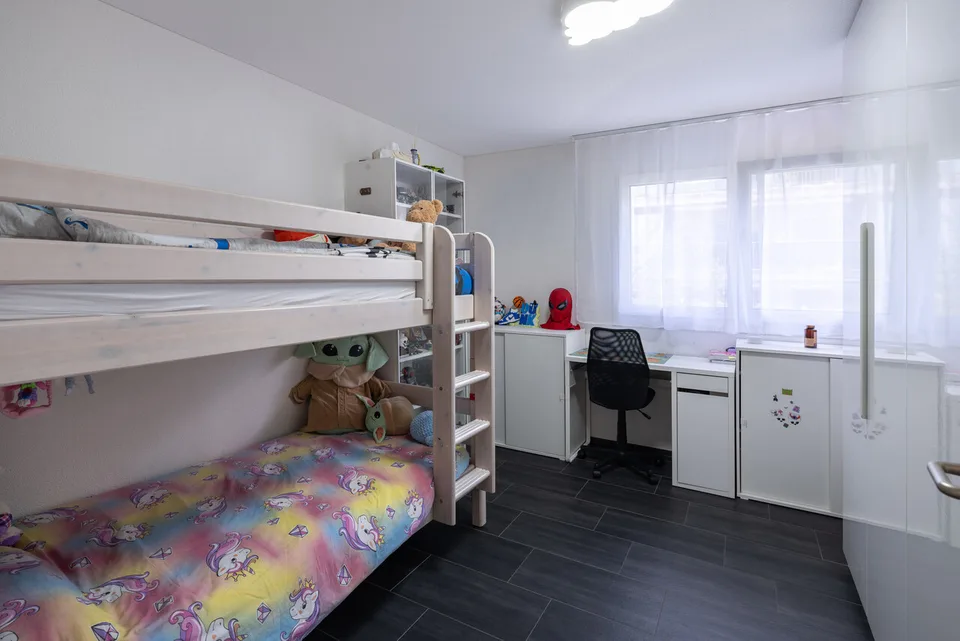 Modern living with private garden - attractive 4.5-room apartment – photo 10 of 13