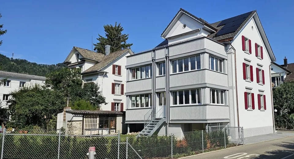 Erstvermietung; Moderne Eleganz im charmanten Altbau - ideal für Paare – Foto 2 von 10