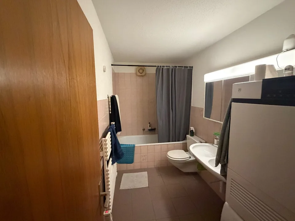 Zentral gelegene 3.5-Zimmer-Gartenwohnung in Affoltern a. A. – Foto 6 von 6