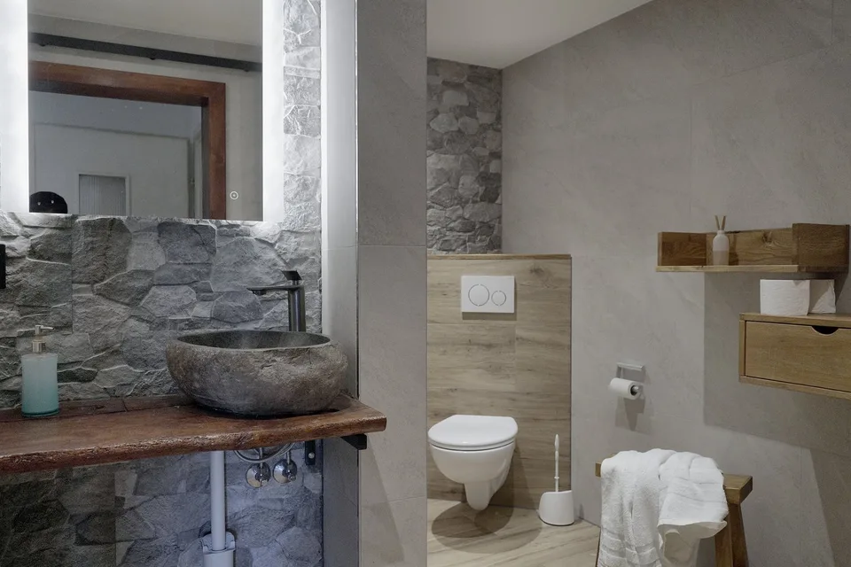 Casa a schiera con fienile, giardino e futuro, pronta per essere progettata – foto 4 di 10