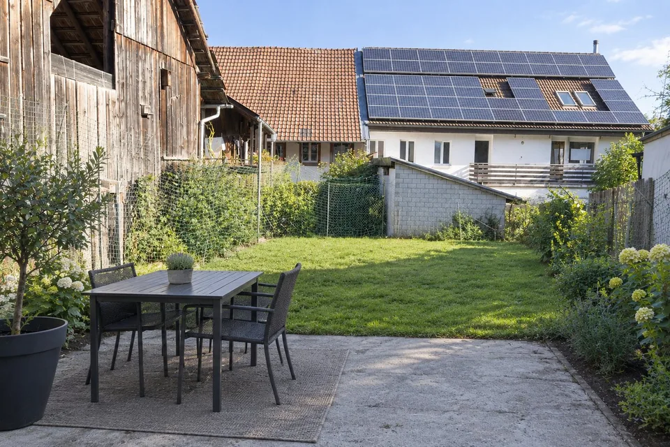 Casa a schiera con fienile, giardino e futuro, pronta per essere progettata – foto 6 di 10