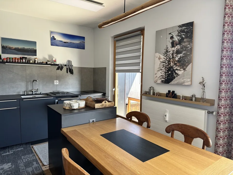 Schönes renoviertes Appartement in der Nähe des Zentrums – Foto 5 von 10