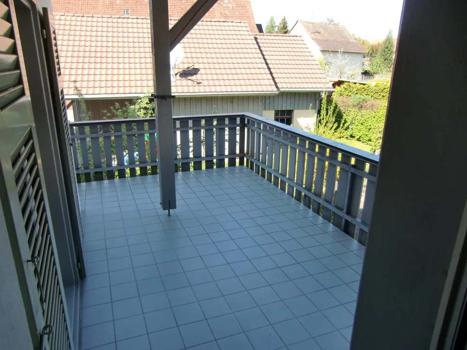 Charmante Maisonette mit grosser Terrasse – Foto 6 von 12