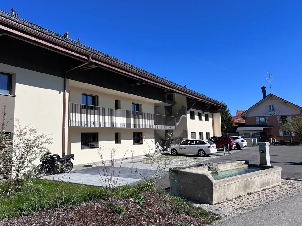 Prachtiges neues 5.5-Zimmer-Duplex, 4 Minuten von Romont entfernt - LOS 2.1 – Foto 10 von 13