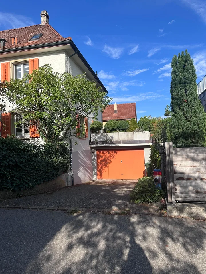 Casa unifamiliare affascinante in una posizione tranquilla nel cuore di Winterthur – foto 18 di 22