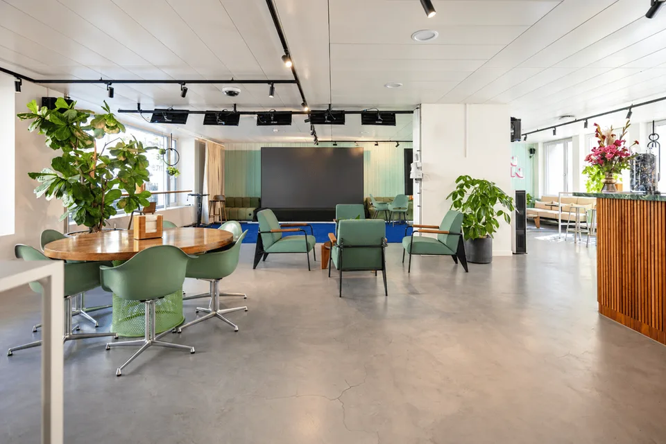 MAISON D'ENTREPRISE EXCLUSIVE PLUG & PLAY – photo 3 sur 14