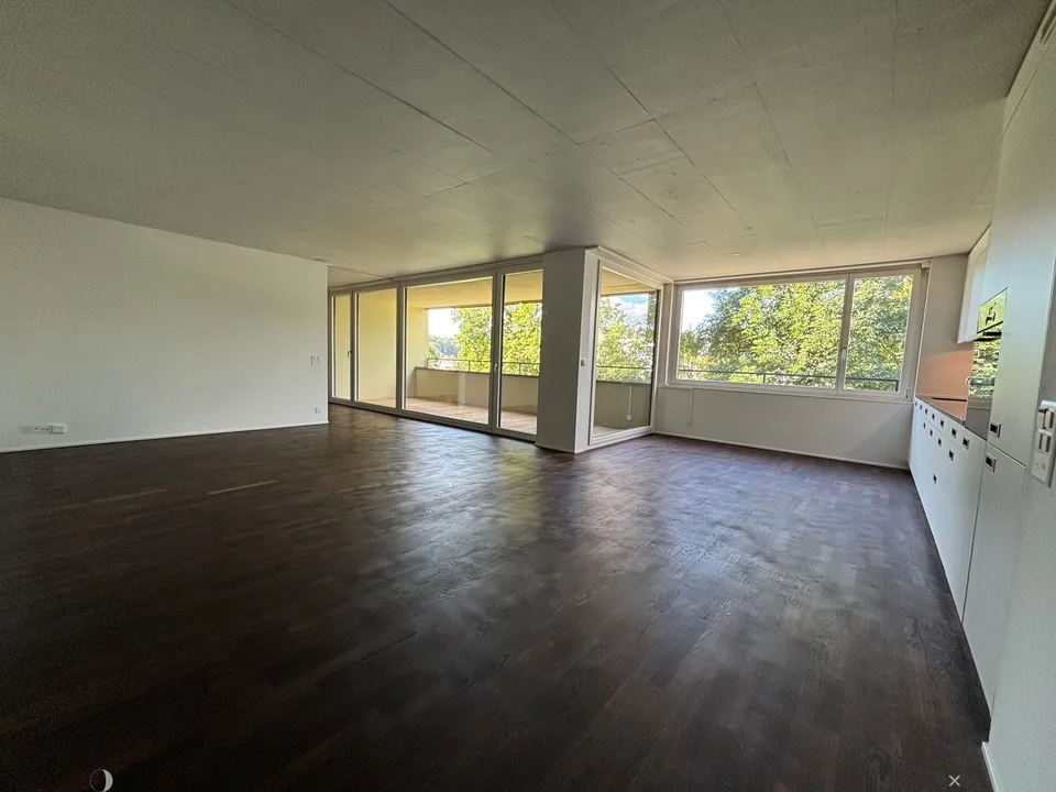 Helle 4.5-Zimmer-Wohnung zur Miete in Biel – Foto 3 von 10