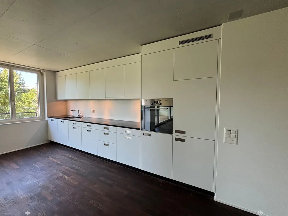 Helle 4.5-Zimmer-Wohnung zur Miete in Biel – Foto 7 von 10