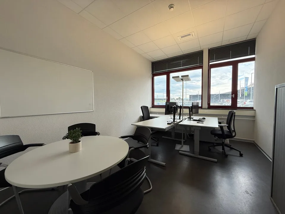 Uffici spaziosi di 526 m² a Marin – Accessibili e ben serviti – foto 7 di 10