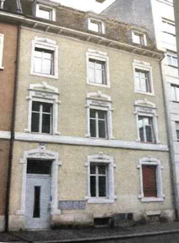Bel appartement de 3 pièces dans un immeuble ancien à louer avec usage de jardin – photo 11 sur 11