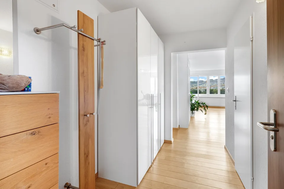 Komfortabel wohnen mit Weitblick über das Limmattal – Foto 5 von 15