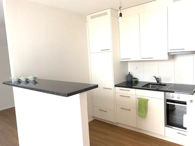 1.5 Zimmerwohnung in Nidau – Foto 2 von 6