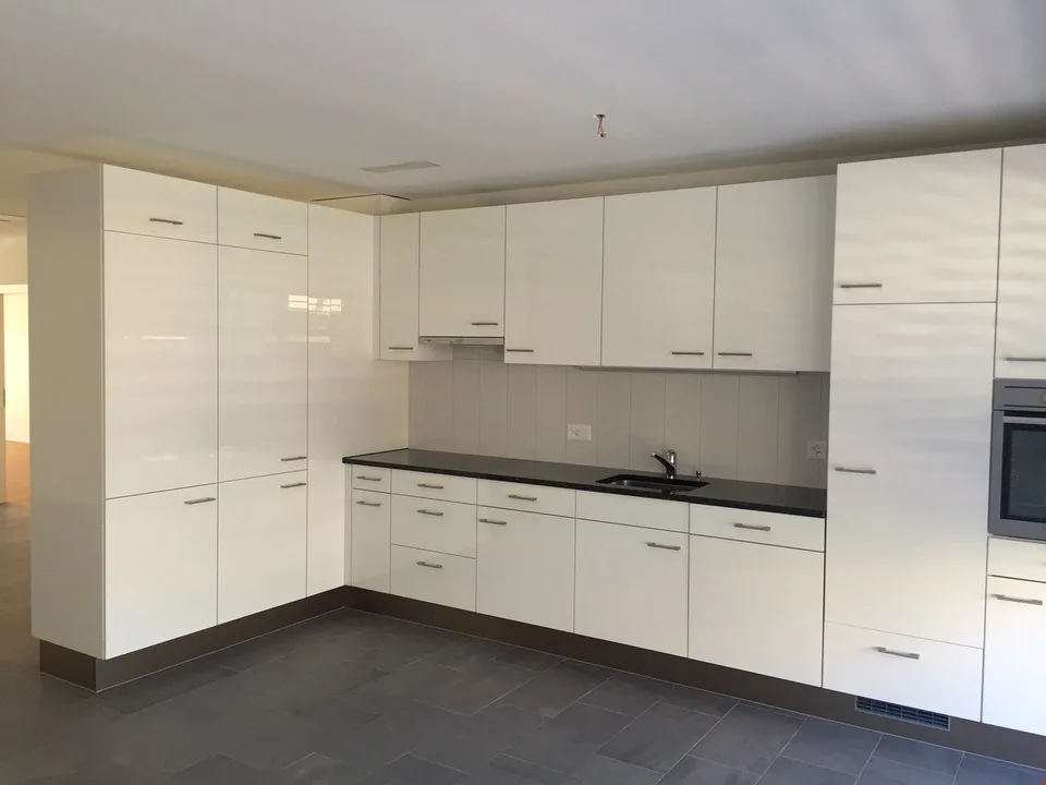 Appartamento moderno 4.5 locali nel quartiere Oberfeld – foto 2 di 8
