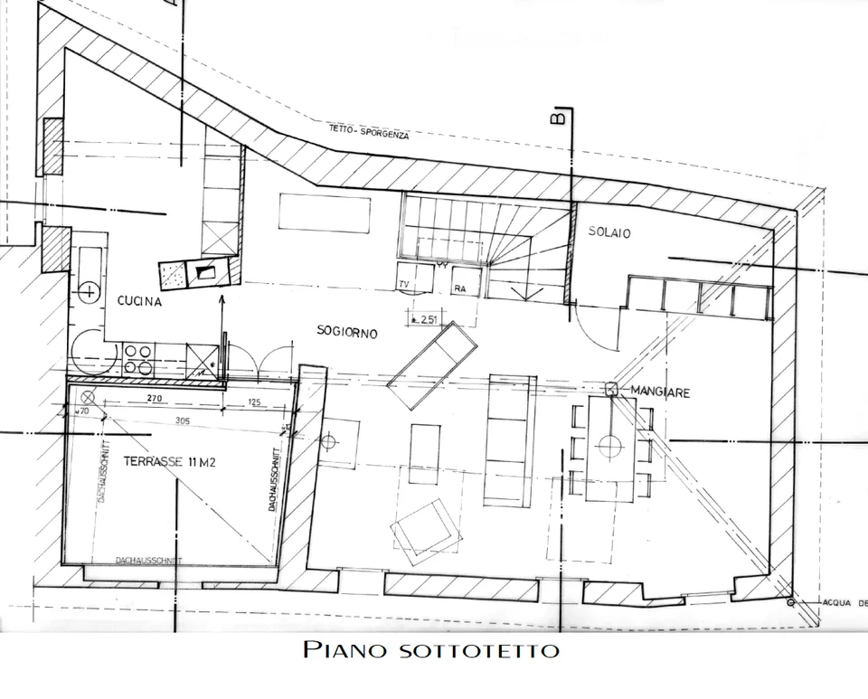 Charmant appartement de 5,5 pièces dans les combles à Cademario – Joyau historique tessinois – photo 6 sur 9