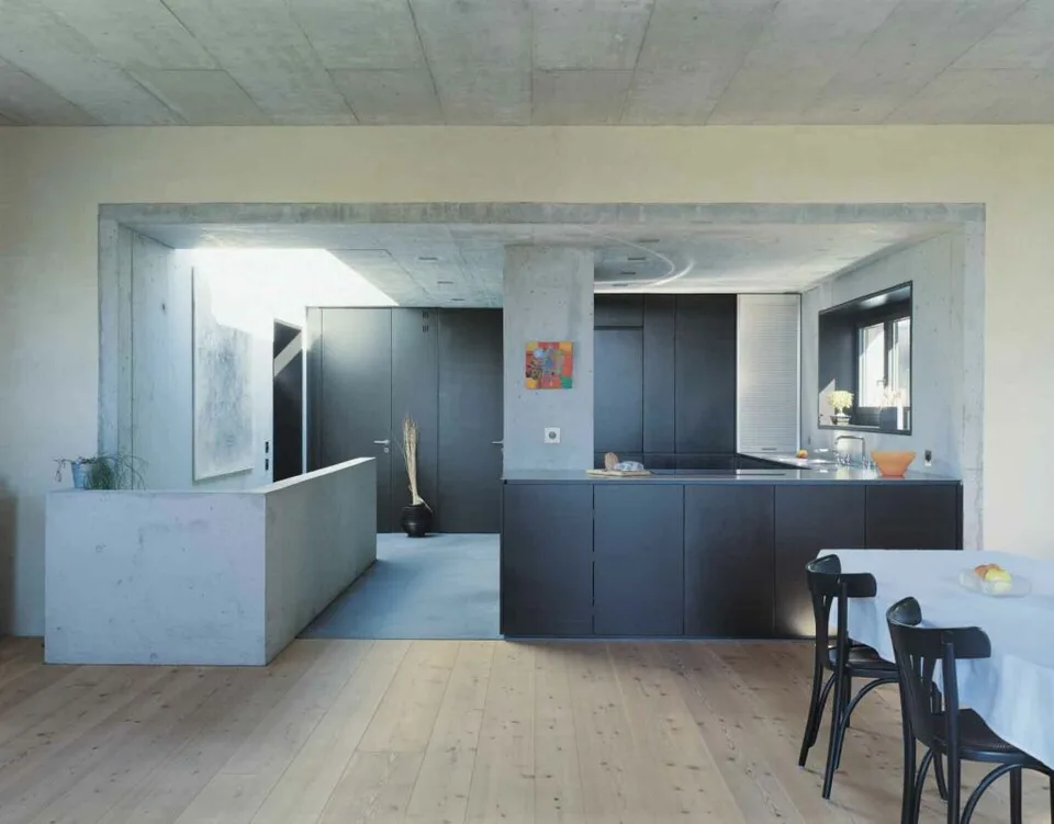 Freistehendes 5.5-Einfamilienhaus für Architekturliebhaber – Foto 2 von 5