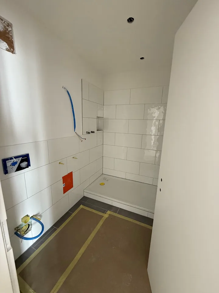 FRISCH SANIERTE Studio-Wohnung in der Nähe vom Inselspital – Foto 2 von 3