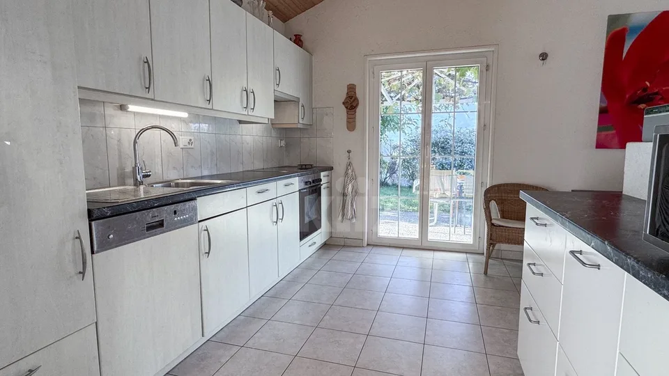 Charmantes Villa mit idealer Lage – Foto 5 von 13