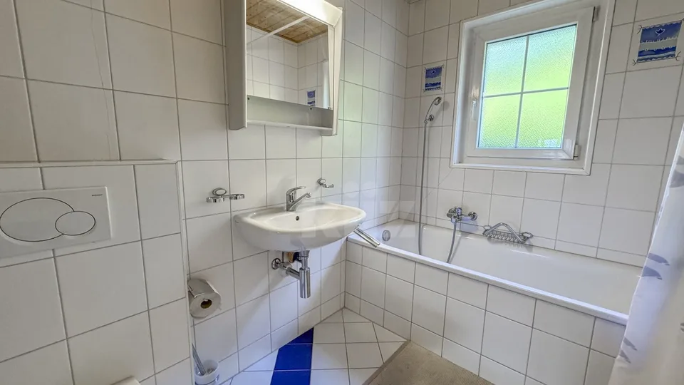 Charmantes Villa mit idealer Lage – Foto 9 von 13