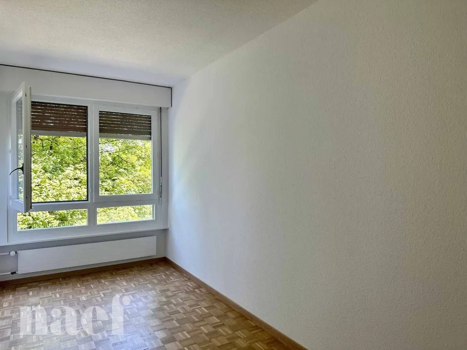 4 pièces de 95 m² avec 2 balcons à louer – Florissant - Malagnou, Genève – photo 12 sur 13