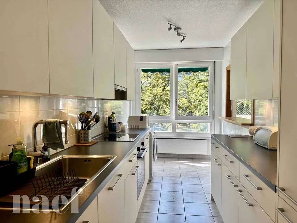 4 pièces de 95 m² avec 2 balcons à louer – Florissant - Malagnou, Genève – photo 6 sur 13