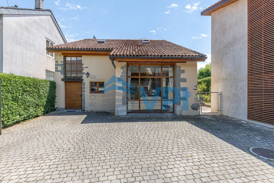 Casa indipendente nel cuore del villaggio – foto 2 di 12